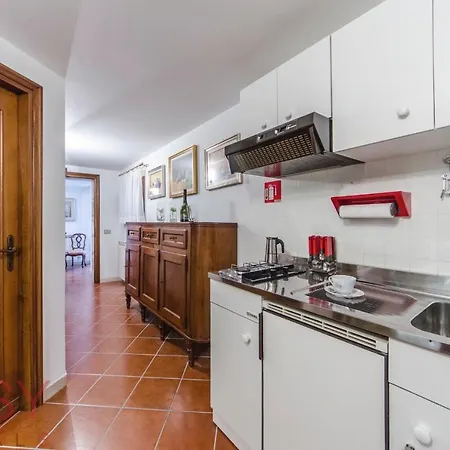 Rialto Apartment